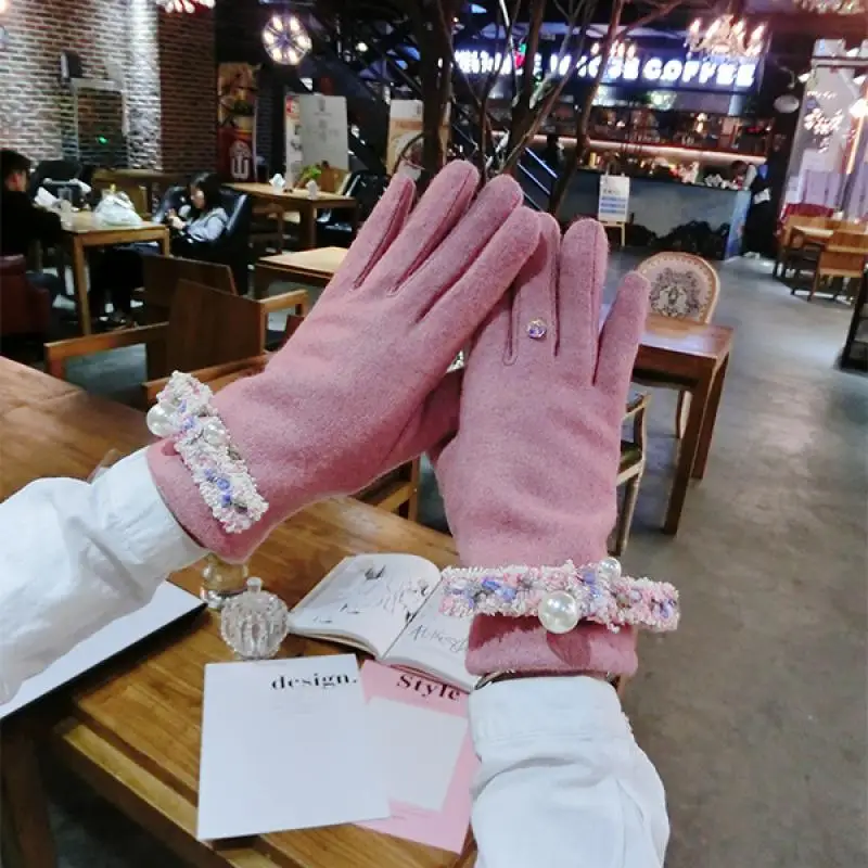 Sweet Pearl Woolen Cashmere Wool Gloves Fashion Tassels Bowknot Handmade Models Finger Thick Warmth Touch Screen Gloves Women