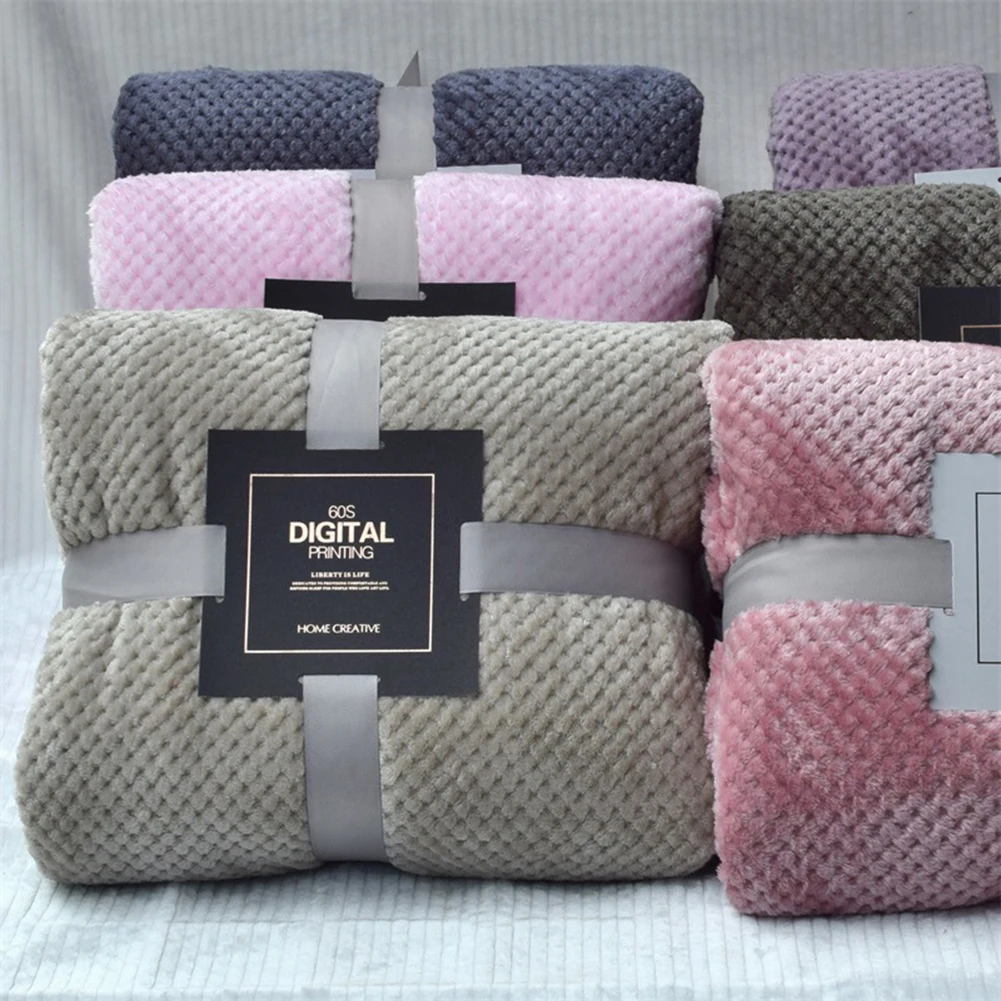 Super Soft Blanket Flannel Aircraft Sofa Use Office Children Blanket Towel Travel Fleece Mesh Portable Car Travel Cover Blanket