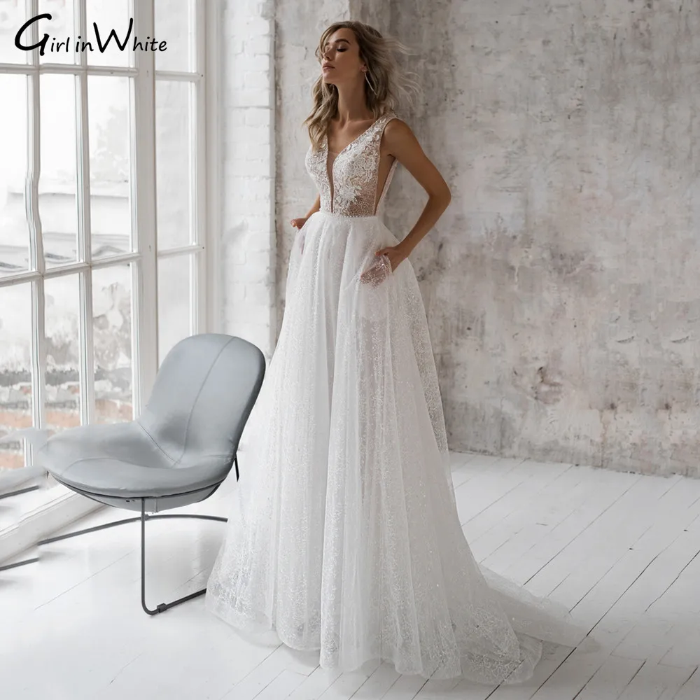 New Arrival A-Line Wedding Dresses Tank Sleeves Appliques Backless Bride Gowns Deep V Neck White Bridal Robes Vestido De Noiva