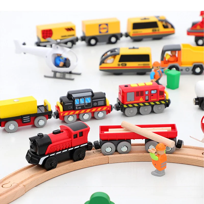 Battery Operated Action Locomotive Train Magnetic Connection Powerful Train Set Fit for Brio Wooden Trains and Tracks Kids Gifts