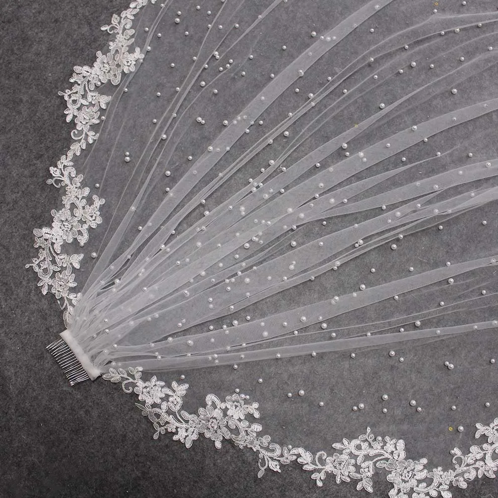 High Quality Pearls Wedding Veil with Lace Appliques Edge 2.5 Meters Long Bridal Veil with Comb 250CM Veil for Bride