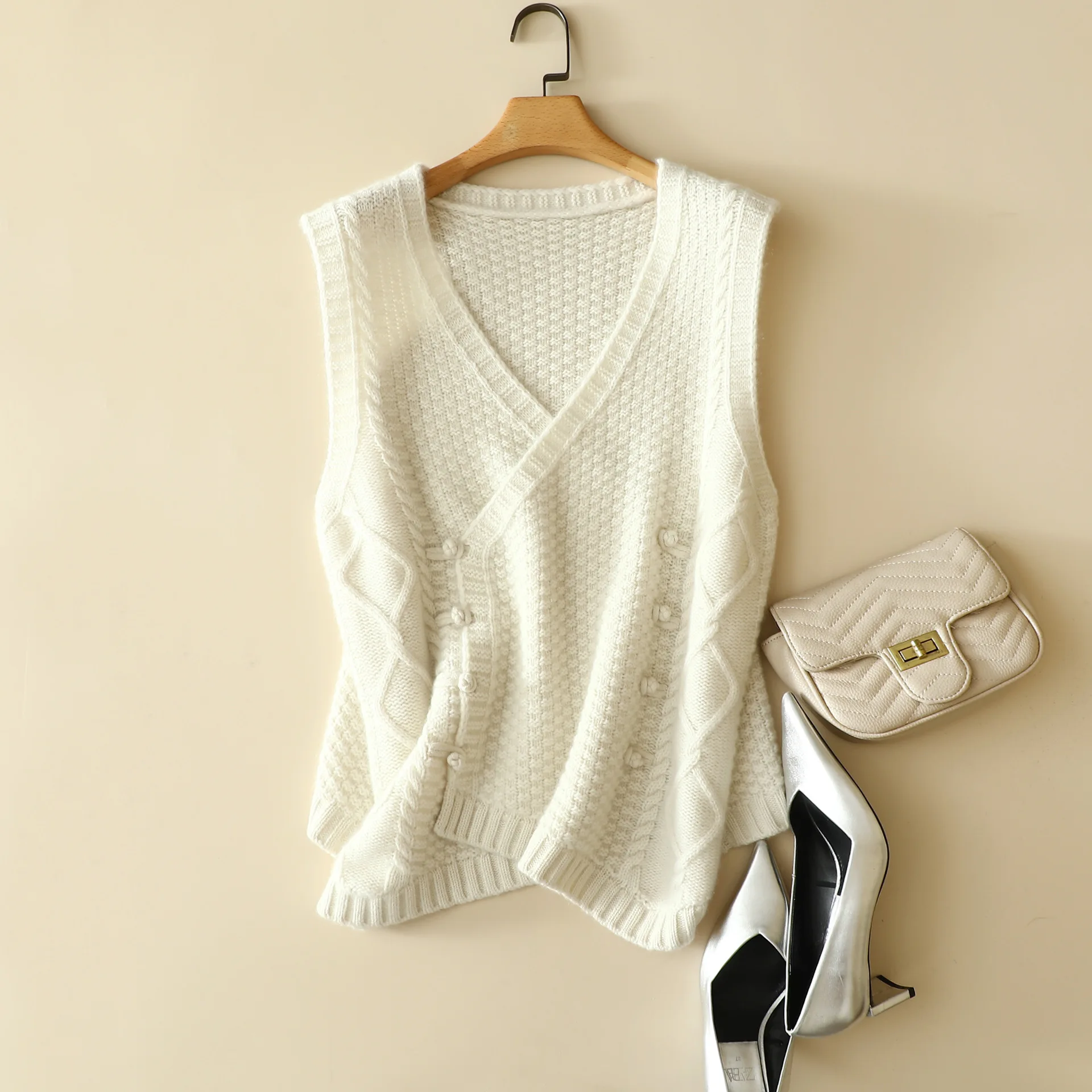 

masigoch europe winter fashion cable knit jacquard 100% cashmere v neck sweater vest