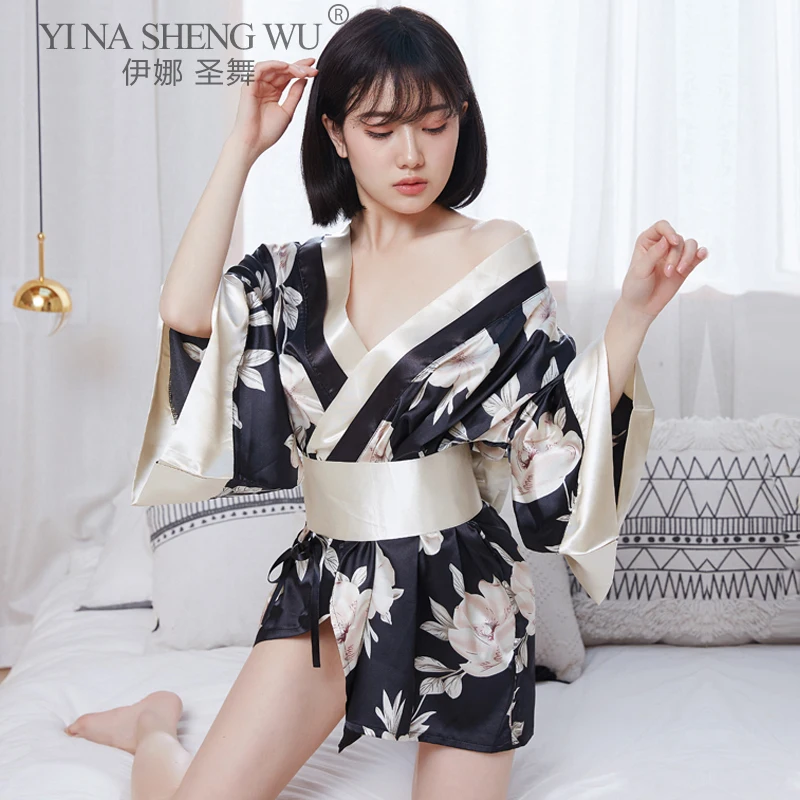 

Erotic Clothing Kimono Robe Bathrobe Women Traditional Style Robe Bath Clothes Wear Pajamas Belt Japanese Pajamas Nightgown Suit