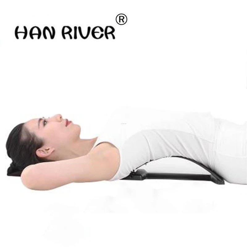 Lumbar disc protruding traction type waist massage, rely on the support of vertebral body waist massage pad