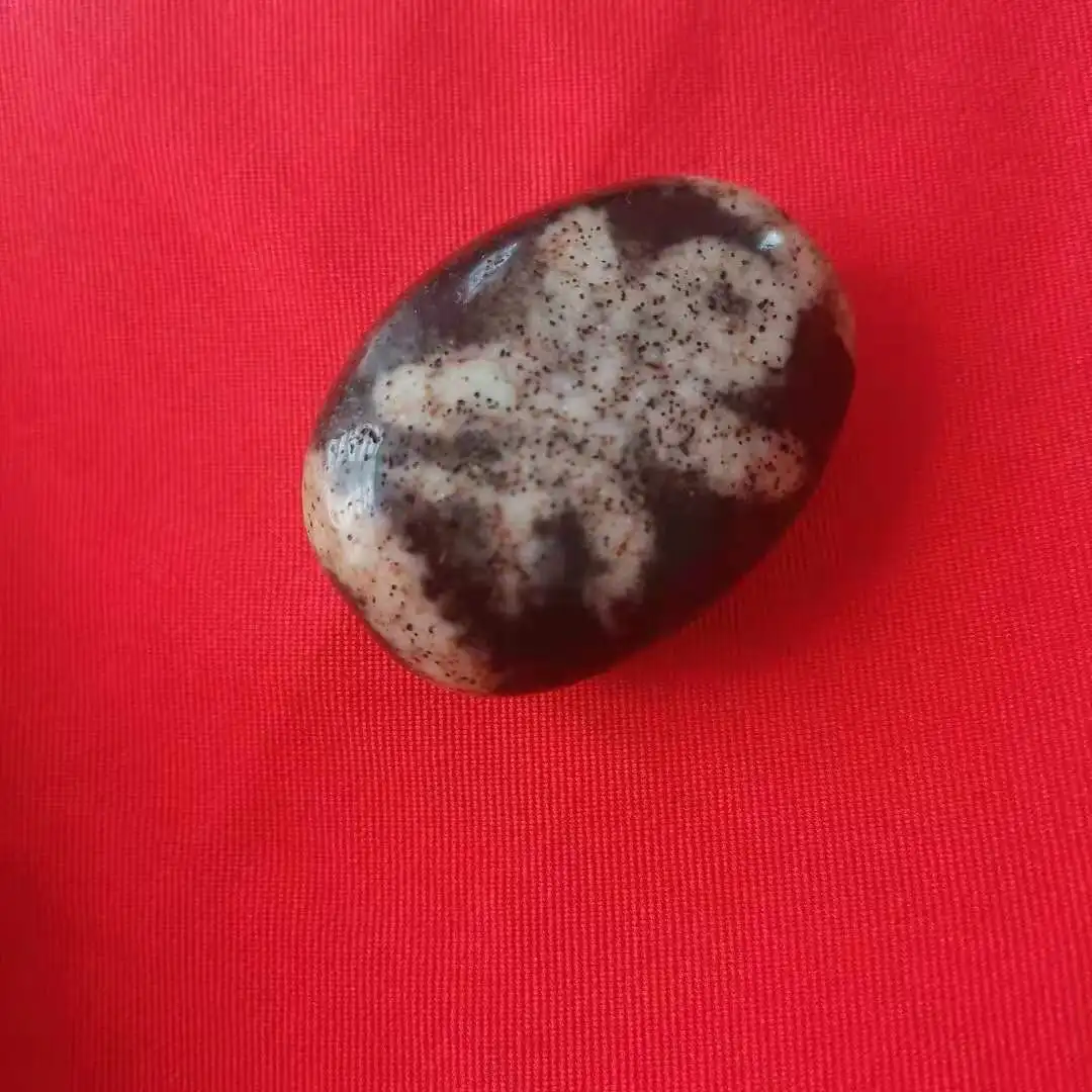 Heirloom Mysterious Pattern Spirit Stone Dragon Pattern Blood Silk Noble Dzi Pendant Mini Ornament Home Decorations Avoid Evil