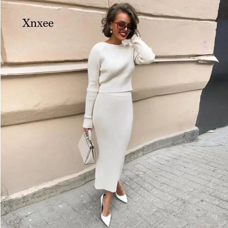 

2021 Autumn and Winter Women's Knitted Sweater Skirt Two-Piece Women's Slim Short Top Women's Sweater Skirt Suit