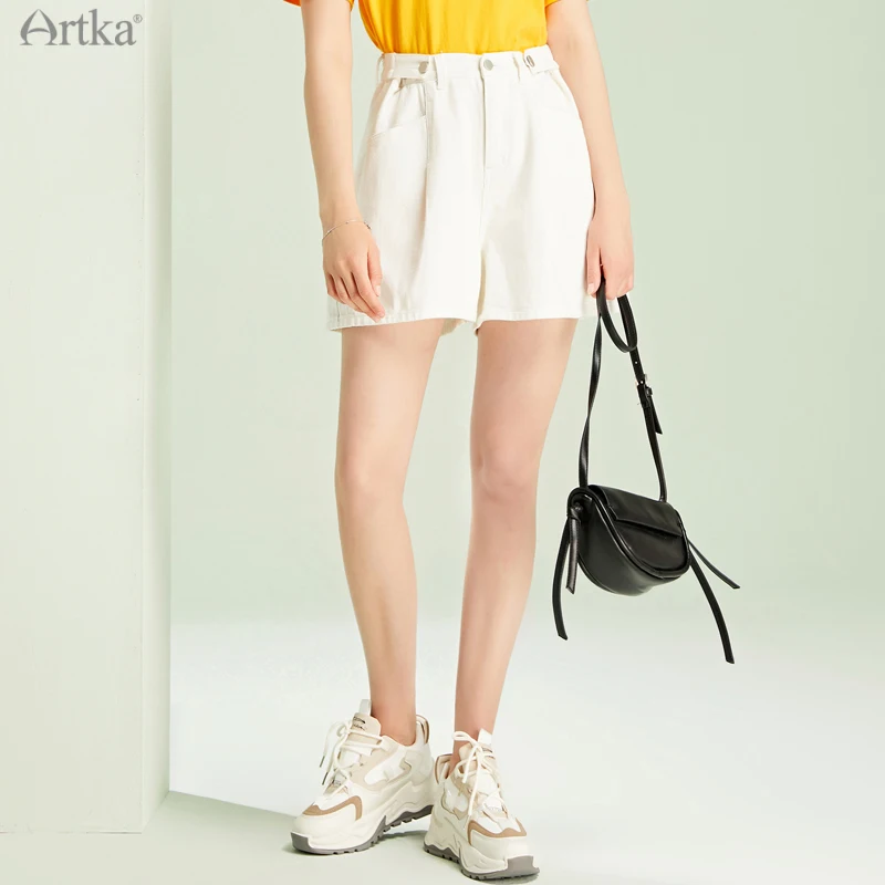 ARTKA 2021 Summer New Women Shorts 100% Cotton Fashion Adjustable High Waist A-Line Shorts Casual Loose White Shorts KN25019X