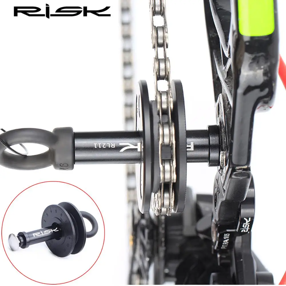 RISK Multifunction Bicycle Chain Keeper Fix Clean Tool With Chain Oiler Sponge Bike Wheel Holder Quick Release Lever Protector