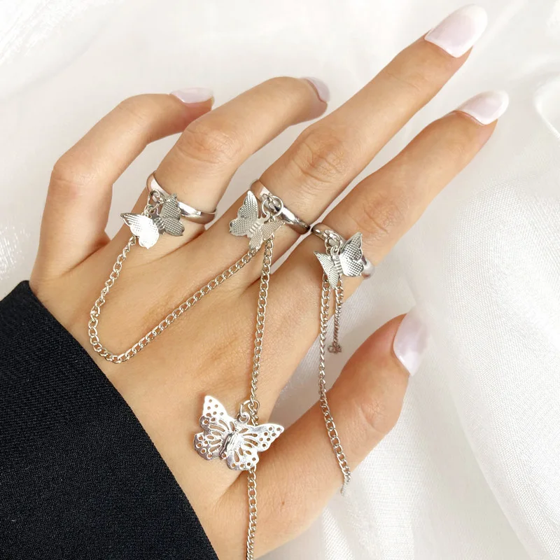 

2024 Cute Woman Rings Korean Fashion Gothic Accessories Punk Fan Open Adjustable Siamese Butterfly Gold Jewelry Anillos Mujer