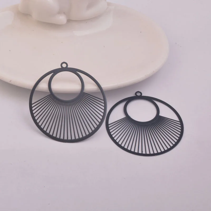 30 Stück AB5957 40*43mm Großer Runder Stempelanhänger aus Messing mit Filigran-Motiv, Wasserzeichen-Anhänger, Schmuck- und Ohrring-Zubehör – Detail 4