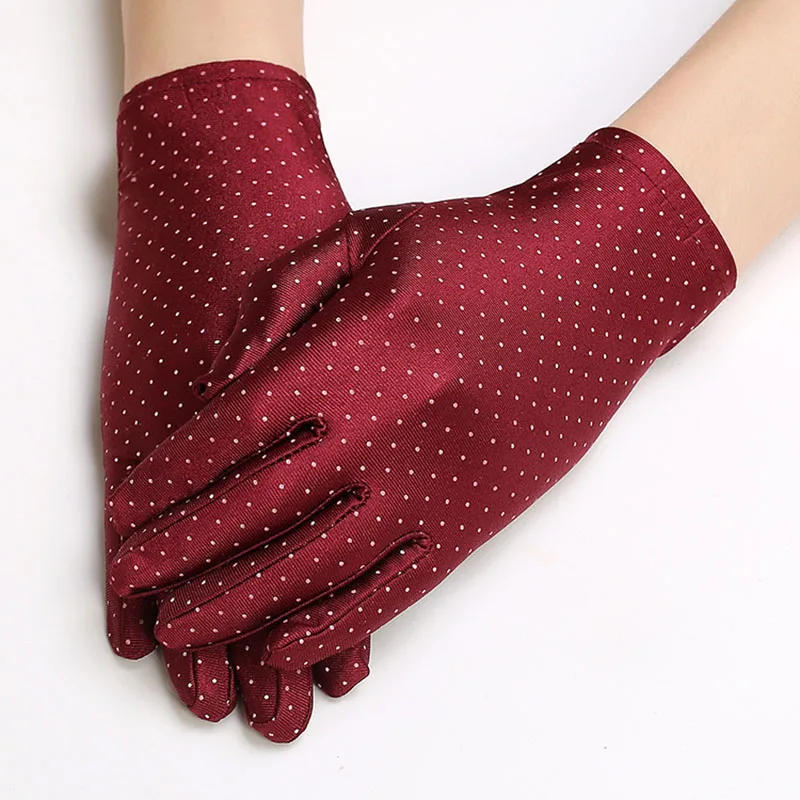 Spring and summer new fashion ladies thin short short little stretch spandex square dance sunscreen gloves B70