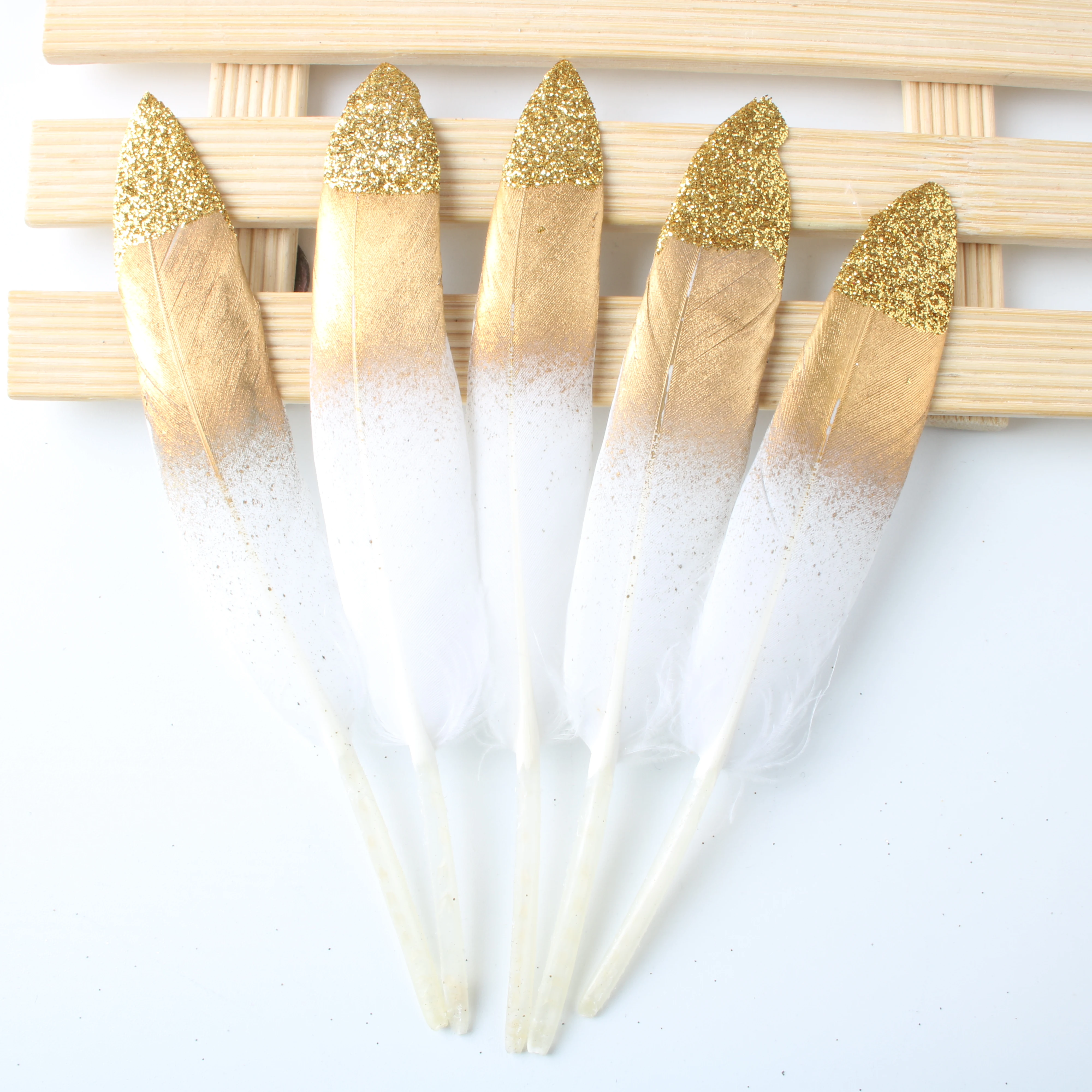 20Pcs/Lot Gold Dipped Duck Feather Goose Feathers 10-15CM Natural Pheasant Feathers for Crafts Jewelry Making Plumas Carnival