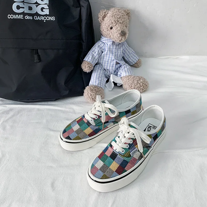 2021 الخريف عشاق قماش الأحذية النسائية المطبوعة مجلس أحذية مخيط منخفضة أعلى الرجال شقة الأحذية الرياضية تنفس أحذية غير رسمية