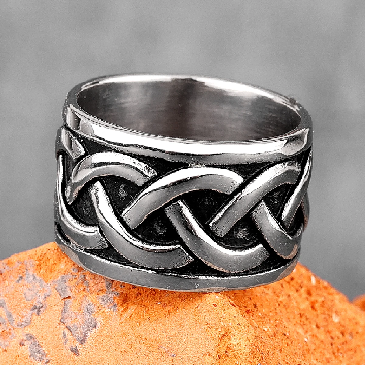 Celtic Knot Interweave Stainless Steel Mens Rings Simple Unique Trendy for Male Boyfriend Jewelry Creativity Gift Wholesale