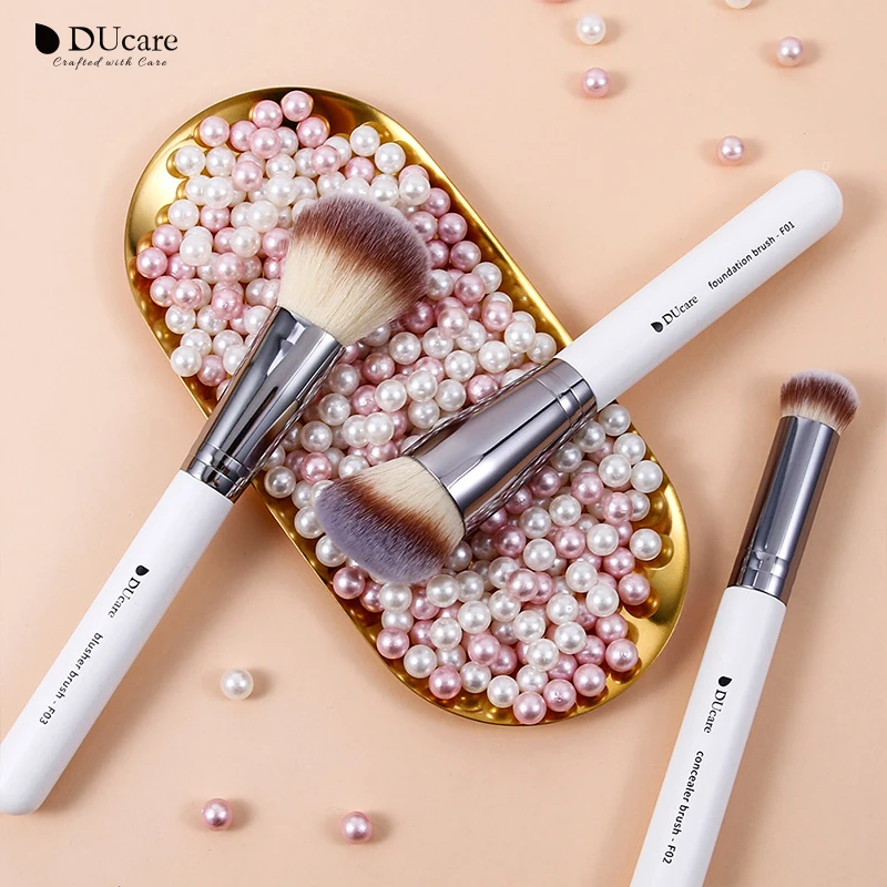 DUcare 3pcs Makeup Brushes Set Multifunctional Concealer Powder Foundation Brush Eye Shadow Professional Blush Makeup Brush Tool