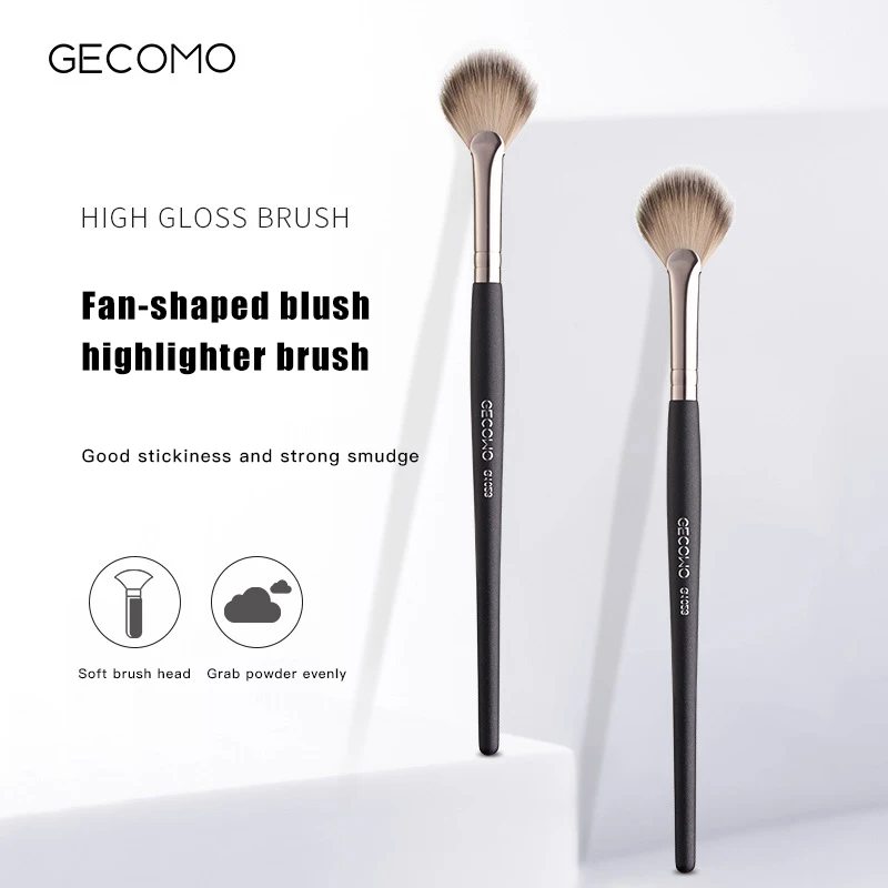 1Pcs Soft Powder Brush Large Fan Blush Foundation Blusher Highlighter Lady Beauty Facial Makeup Brushes Cosmetic Tools Maquiagem