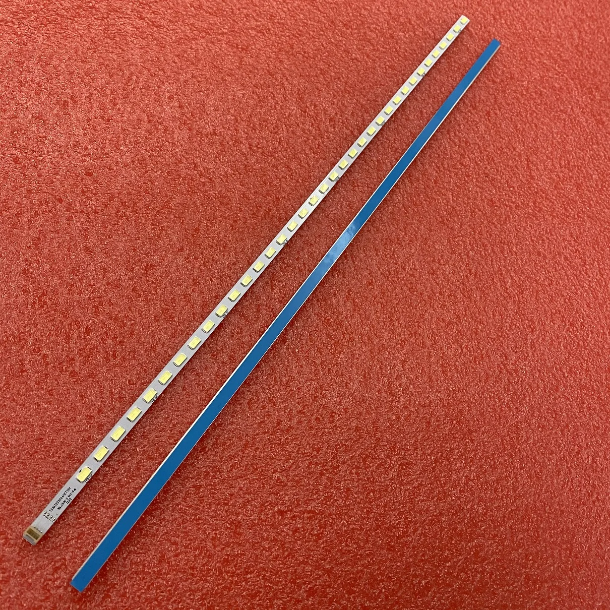 2pcs LED backlight strip For T51M320304AI1ET13H 67-725790-0A0 TOT32LB02 LVW320CSTT