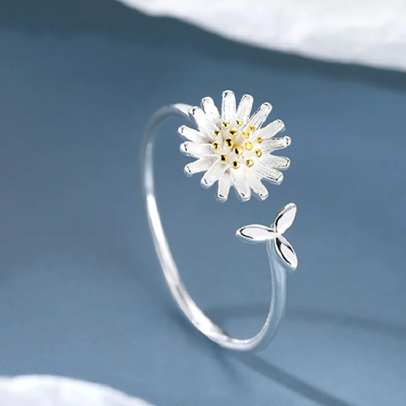 Xingyunday Korean Style Daisy Flower Elegant Opening Rings Women Adjustable Wedding Party Finger Rings Statement Jewelry Gift