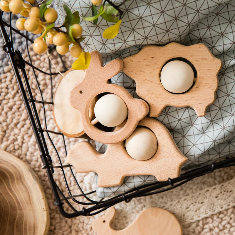 Zabawki dla niemowląt molowe zwierzęta kreskówkowe kształt Food Grade drewniane gryzaki dla noworodka Montessori Handmade grzechotki gryzaki dla niemowląt zabawki