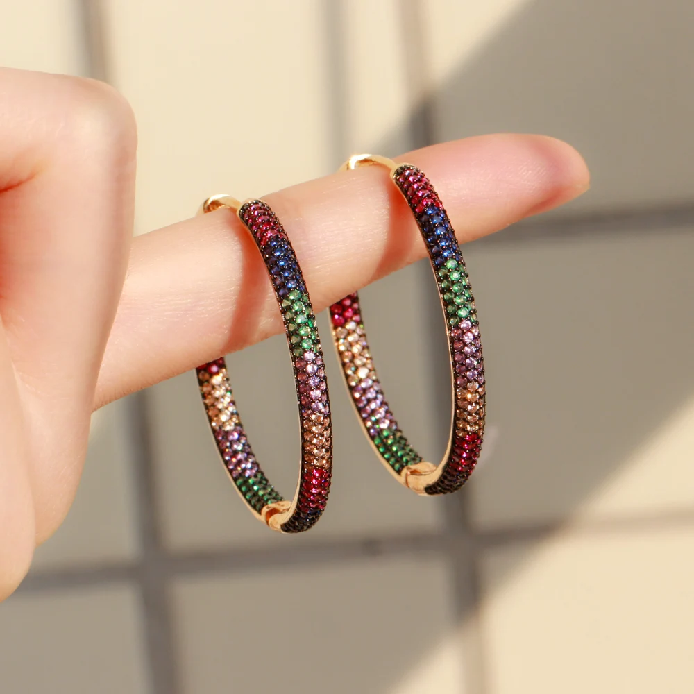 CWWZircons Trendige zweifarbige Regenbogen-Zirkon-Kreis-Creolen für Damen, Schmuck, Hip-Hop, Pendientes Mujer, Großhandel E0440 – Detail 2