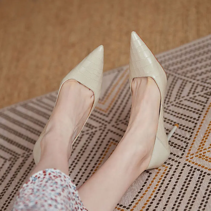 2022 New Fashion High Heels Women Pumps Thin Heel Classic Black Beige Sexy Ladies Wedding Pumps Zapatos De Mujer