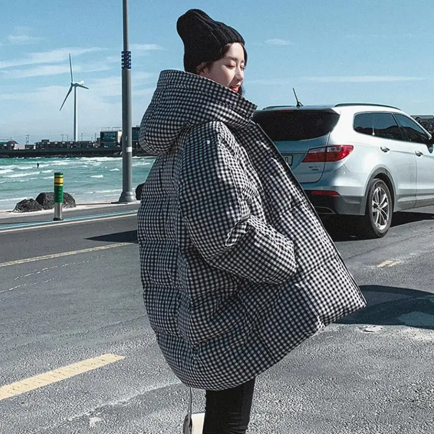 Winter plaid bread style bat sleeved cotton coat female loose oversized thicker warm jacket fluffy cotton jacket F325