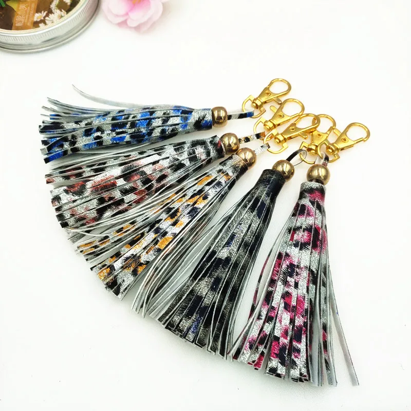 Shiny Colorful Leather Tassel Key Chain 15cm Gold Lobster Clasp Key Chain Car Key Ring Women Bag Charming Pendant Key Holder