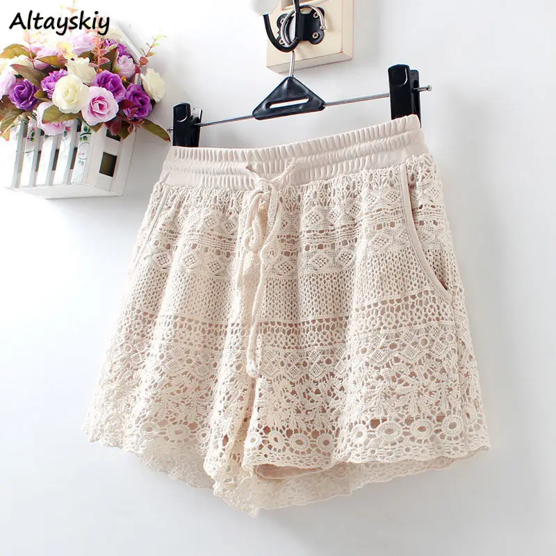 Shorts Women Lace Hollow Out Summer New Loose Casual Empire Elastic Waist Quality Vintage Pockets Sexy Baggy Indie Folk Female