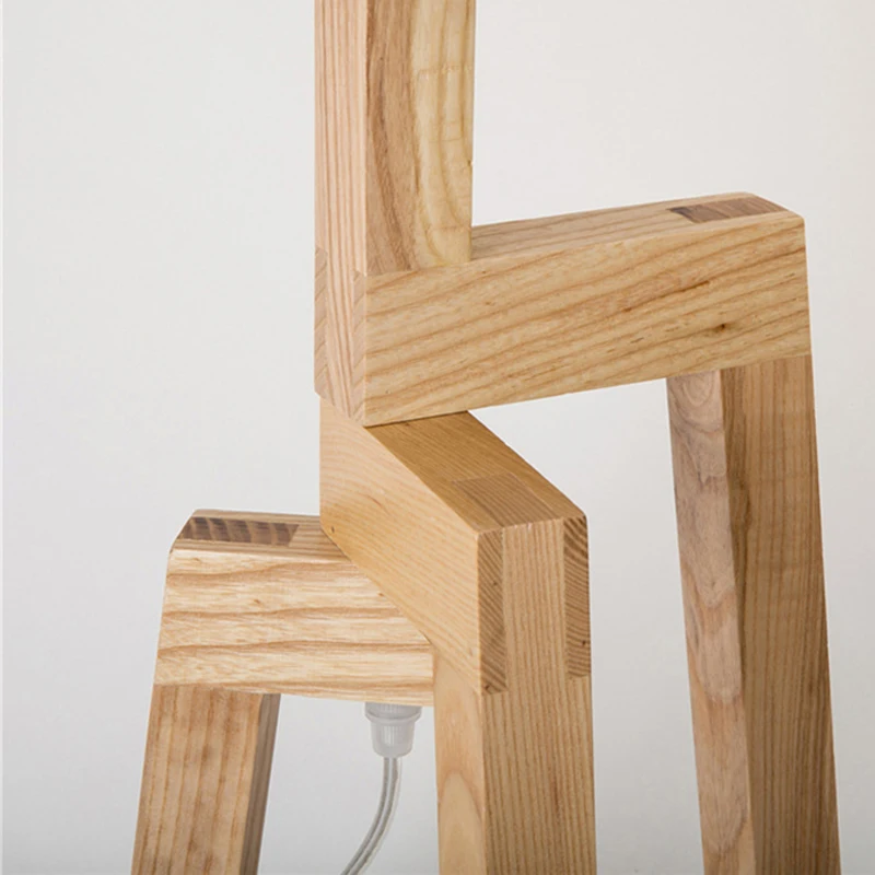 Nordic Solid Wood Table Lamp Bedroom Bedside Desk Hotel Room Loft Creative Simple Eye Protection LED Rural Style Light