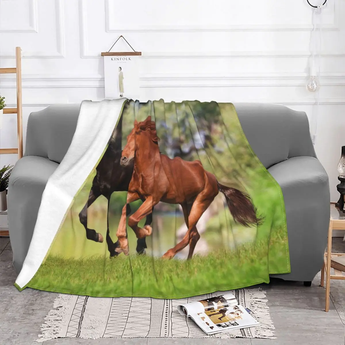 Black Brown Horse Blanket Flannel Printed Galloping Animal Lovers Super Warm Throw Blankets for Bedding Couch Bedspread