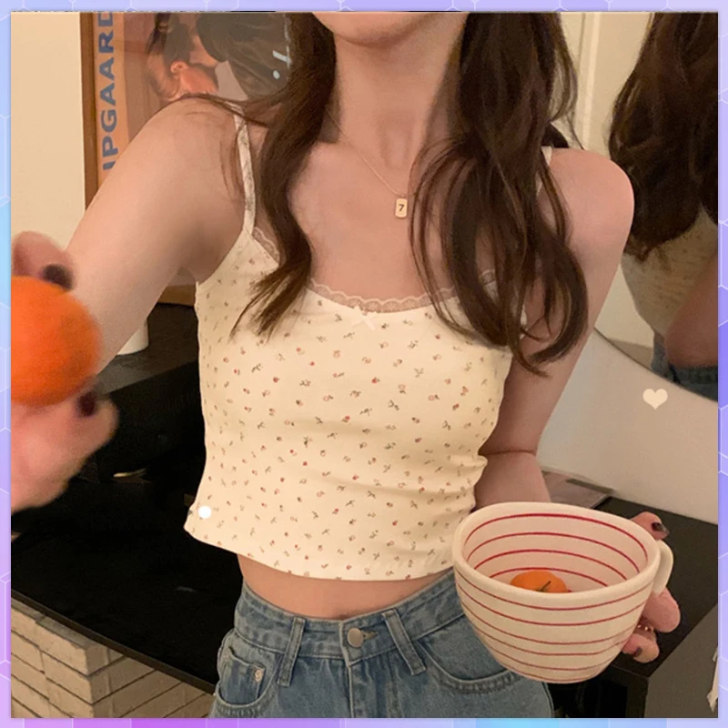 Fashion Sexy Women Summer Casual Sleeveless Crop Top Female Floral Tee Shirt Girl Lace Strap Tank Top Cropped Vest Summer 2021