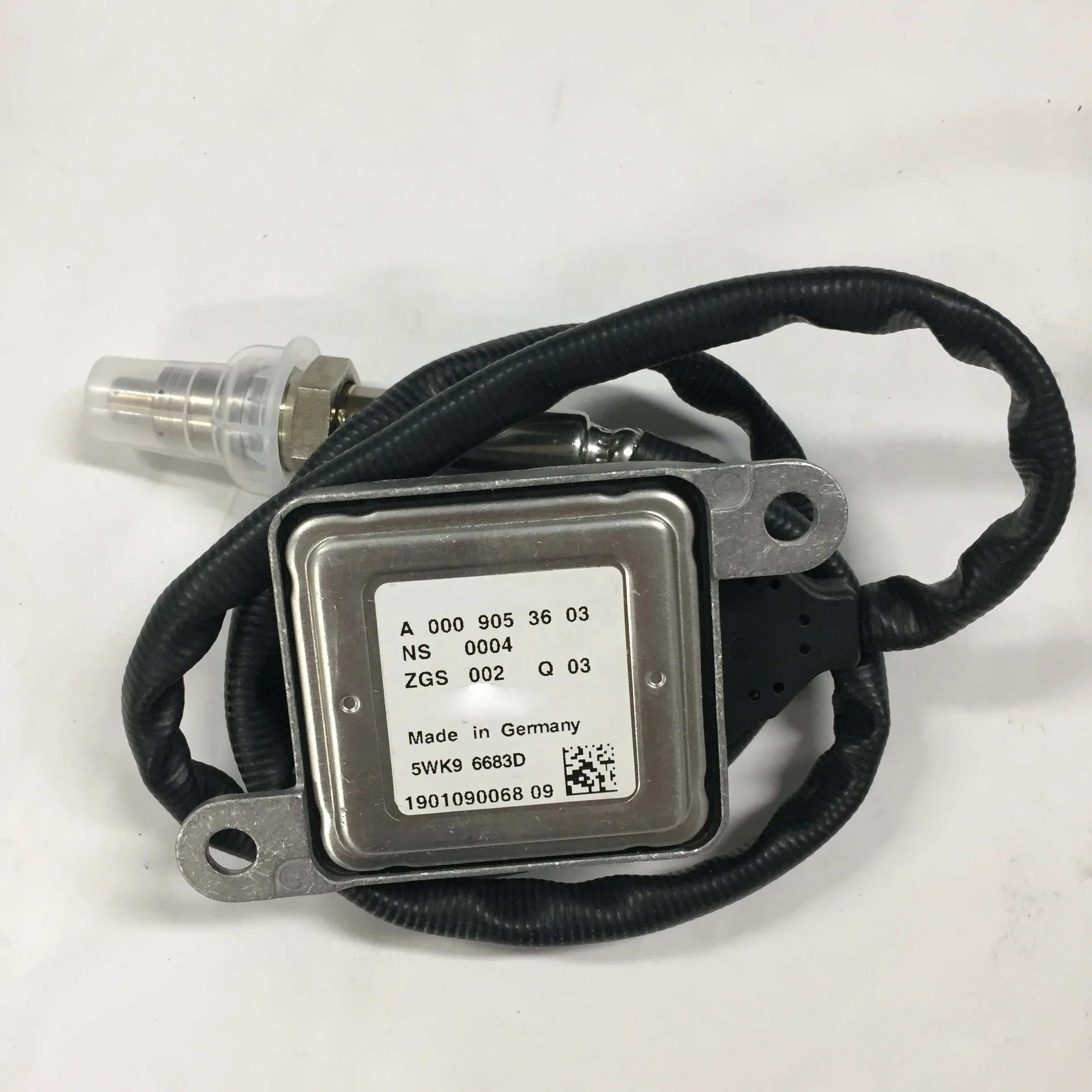 A0009053603 A0009057100 Automotive Parts Oxygen Nitrogen Sensor A0009052900 A0009056304 NOX Sensor