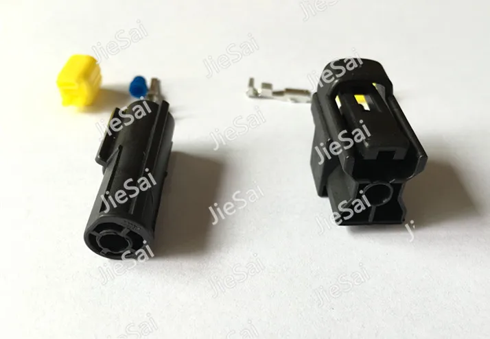 Denso Automotive 1 Pin Connector Female Male Connector Auto Sealed Plastic Auto Injection Mould Connector Automobile