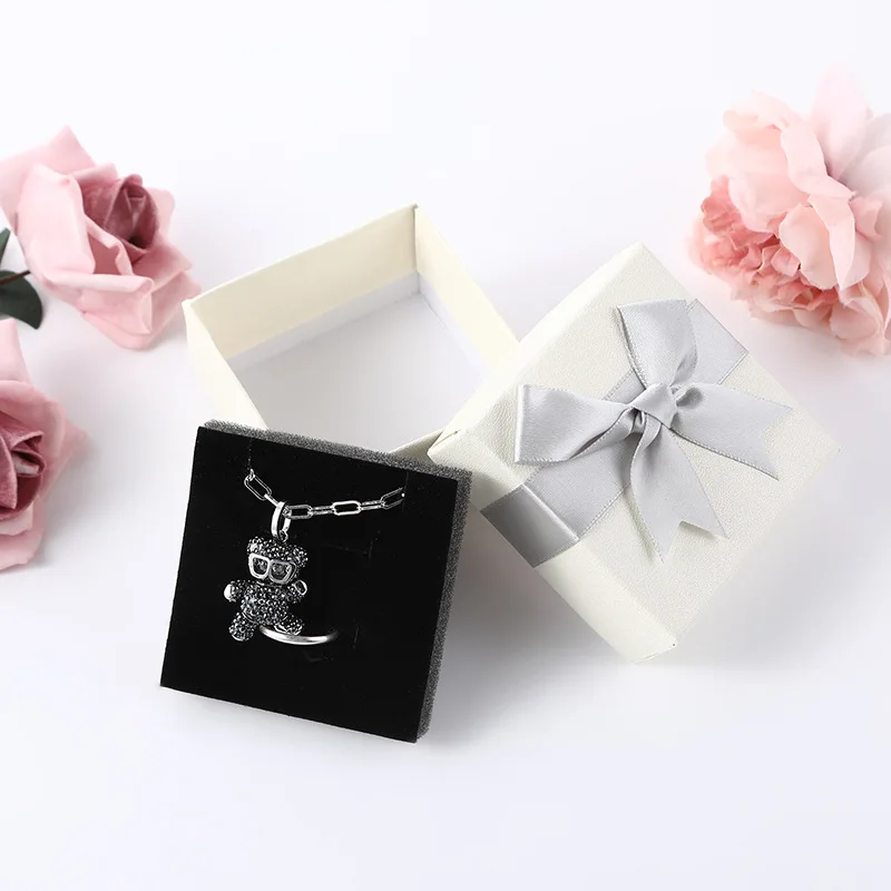 Boîte à bijoux carrée Simple à nœud papillon, coffret cadeau de mariage, boucles d'oreilles, rangement de bagues, organisateur de collier, étui présentoir de bracelets