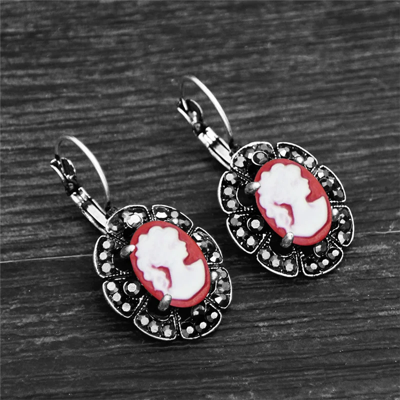 Vintage Look Plumflower Pendant Lady Queen Cameo Earrings For Women Antique Silver Plated Rhinestone Fashion Jewelry