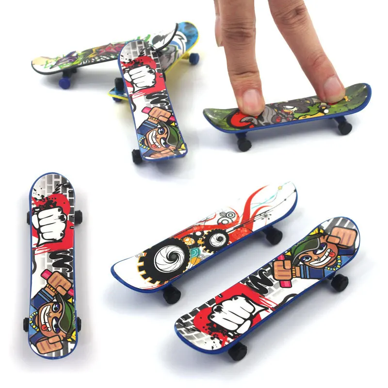 Plastic Mini Skate Finger Skateboarding Fingerboard Novelty Gag Toys For Boys Children Skateboard Finger Board Gifts