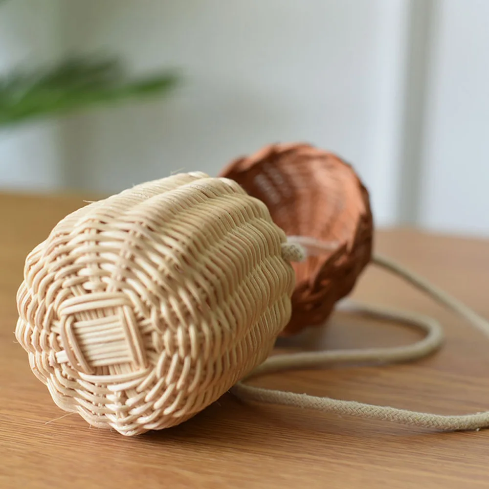 Acorn Shape Storage Basket Handwoven Round Rattan Bag Bucket Tropical Beach Style Woven Shoulder Bag Photo Props