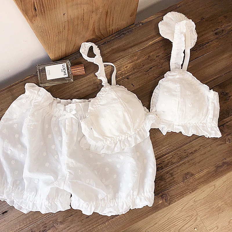 Pure desire niche lingerie with panties embroidery daisy fairy white cotton bralette wire free triangle cup girl underwear set