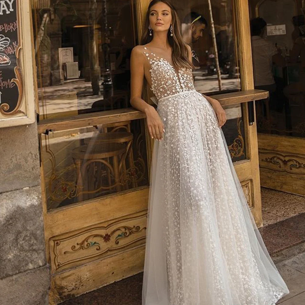 

Bohemia Appliques Bowknot Illusion Wedding Dress V Neckline Sleeveless Floor Length Custom Made Bridal Dresses Vestido De Novia