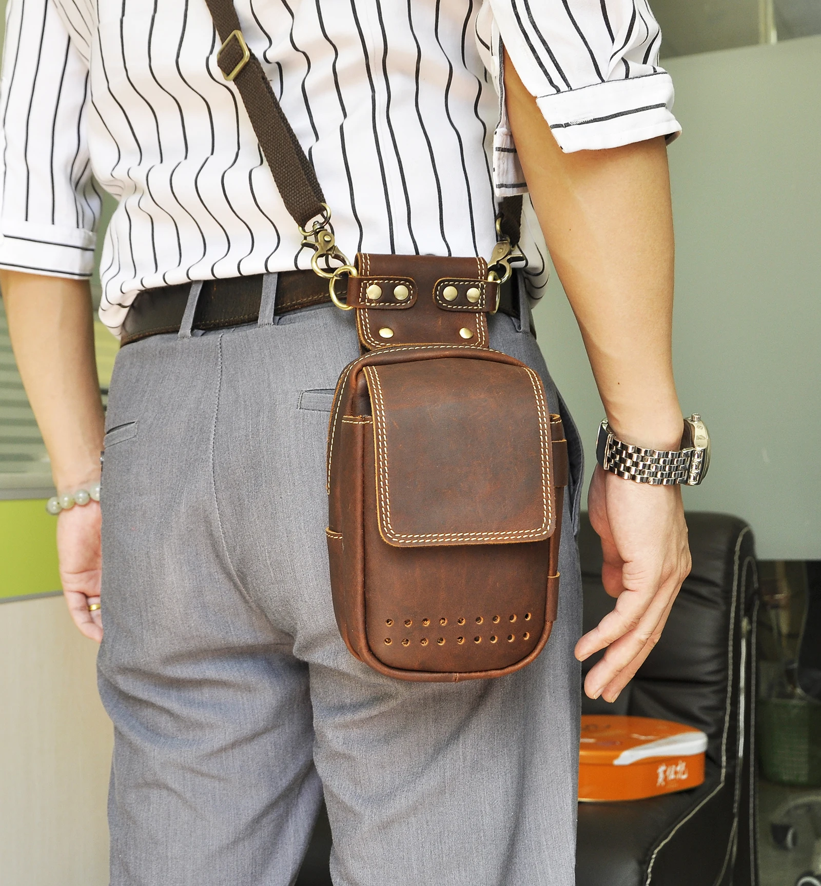 Fashion Crazy Horse Leather Travel Small Pouch Cross-body Bag Cigarette Case Phone Pouch Design Fanny Waist Belt Bag Pack 832-d