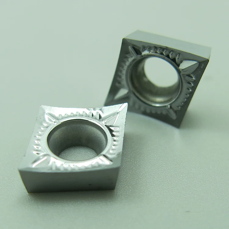 Lama CNC 10 pezzi CCGT060202 / CCGT09T304 / CCGT120404 inserti per tornitura alluminio affilato