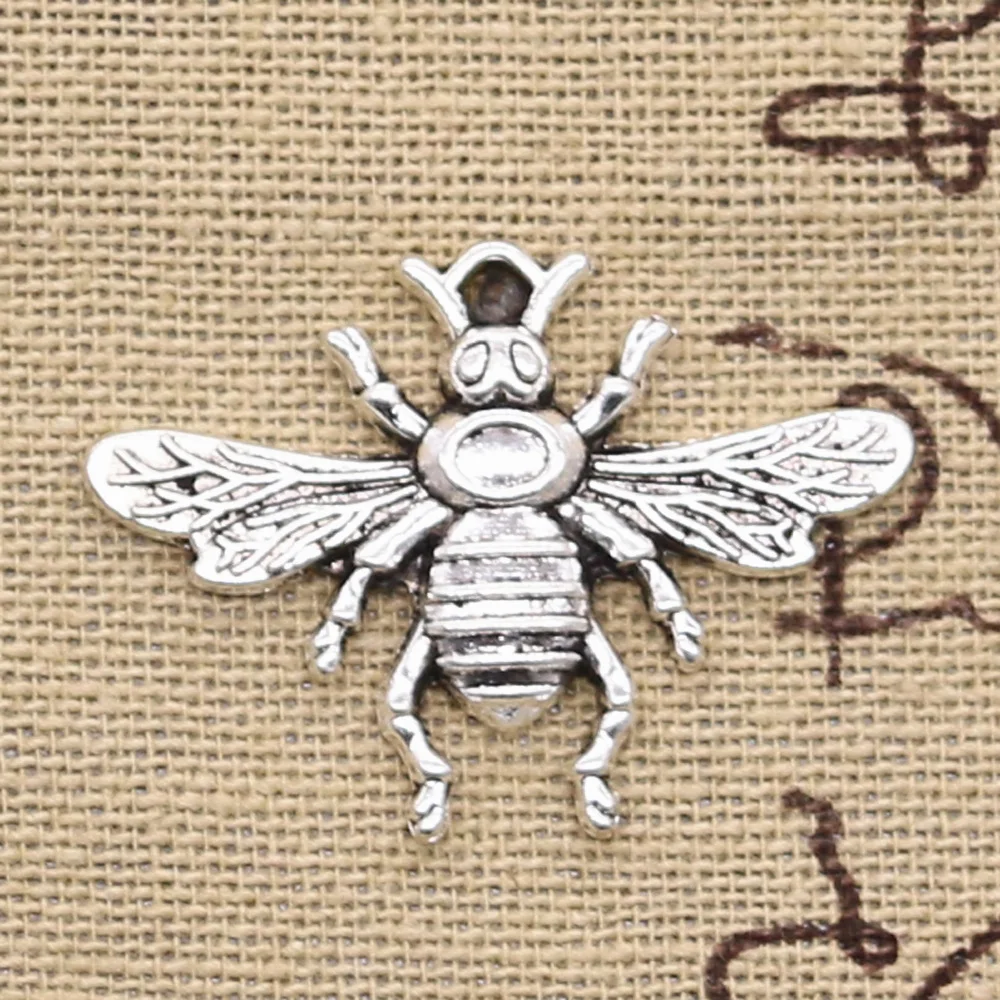 8pcs Charms Honey Bee Hornet Honeybee 32x24mm Antique Silver Color Pendants Making DIY Handmade Tibetan Finding Jewelry