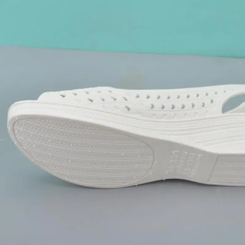 Size 36-41 Sandals Women Platform Wedge Shoes Summer Female Mules Clogs Peep Toe Soft Bottom Waterproof Beach White Zapatos Y12