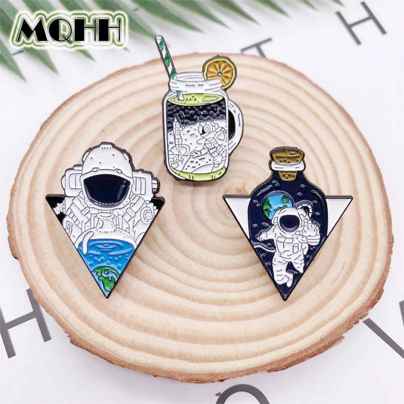 Creative Personality Astronaut Traveling Space Enamel Brooch Drink Bottle Coffee Books Gramophone Pin Badge Woman Punk Jewelry