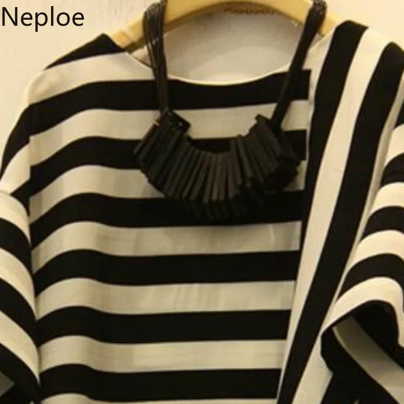 Neploe Striped T Shirt Women Summer 2024 New Arrival O-Neck Short Sleeve Tees Loose Fashion Cotton Ladies Tops 43877