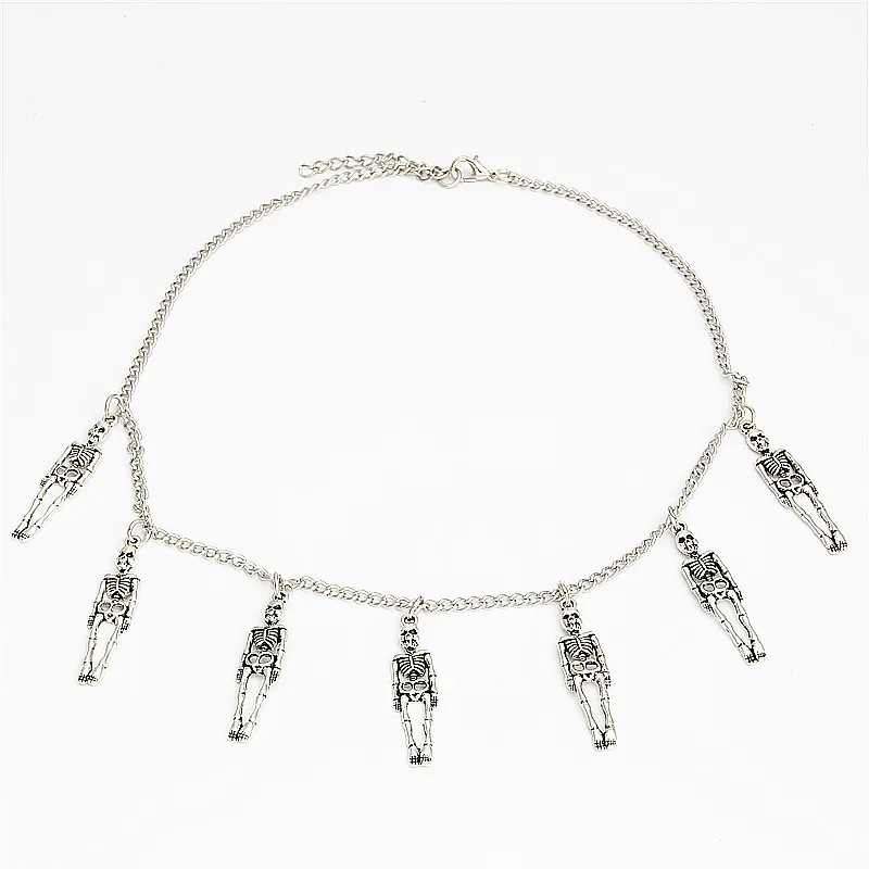 1 piece of Halloween gift vintage pirate skull necklace 7 skeletons and glamour alloy pendant vintage punk necklace.