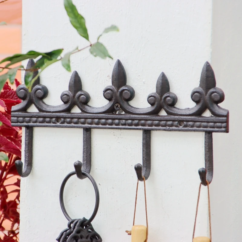 Retro Fleur De Lis Cast Iron Wall Hook With Four Hangers European Farm House Accents Handmade Home Garden Decor Keys Tools Rack