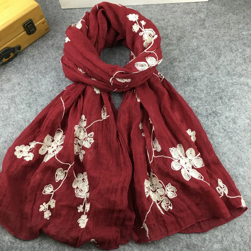 Molti colori ricamo etnico donna inverno Foulard fiore elegante sciarpa lunga Bandana scialle Hijab musulmano viaggio