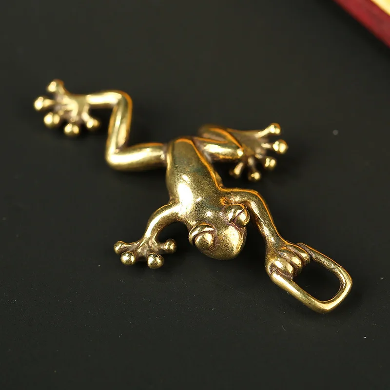 Brass Vintage Small Frog Keychain Pendants for Necklace DIY Keyring Accessories Copper Animal Key Chain Hanging Fashion Jewelry