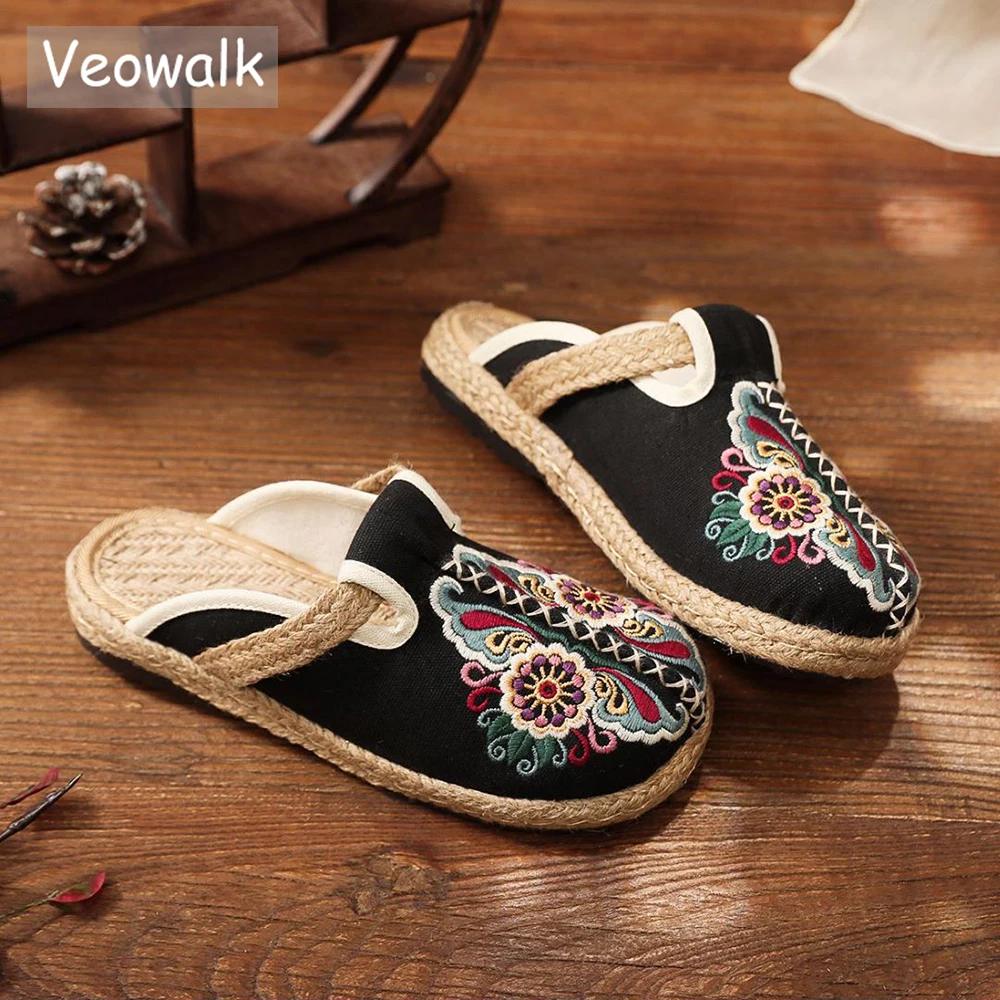 Veowalk Women Casual Linen Handmade Embroidery Mules Flat Slippers Retro Vegan Summer Ladies Canvas Comfortable Espadrille Shoes